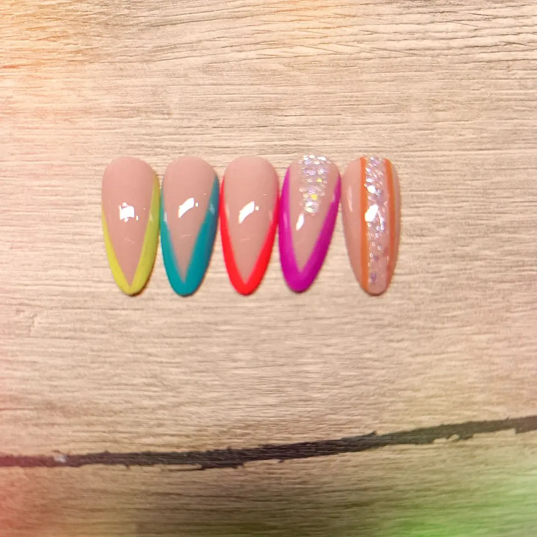ongles colorés